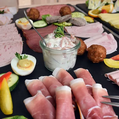 Port 3* 아이흐발데